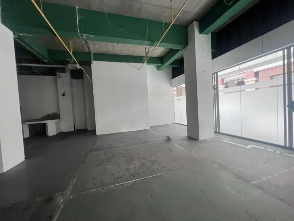 Local Comercial 11 en Venta Comercial Paseo Los Próceres - imagen 4