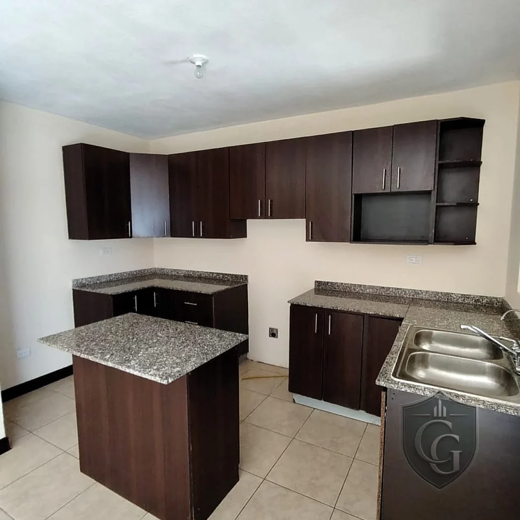 Casa en Condominio La Reserva Villa Canales - imagen 3