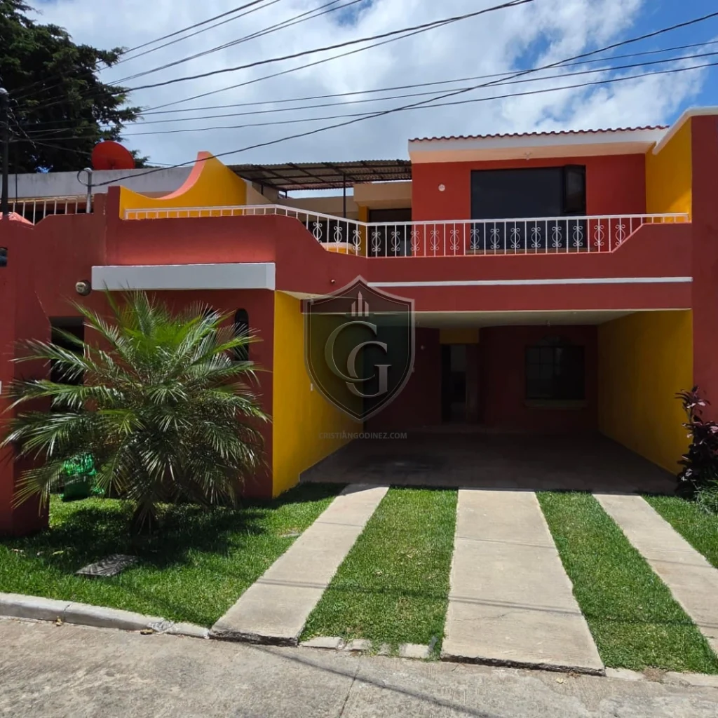 Casa en Venta en Residenciales Villas de Santa Elena