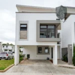 Casa En Venta Condominio Serena Arrazola Fraijanes - imagen 1